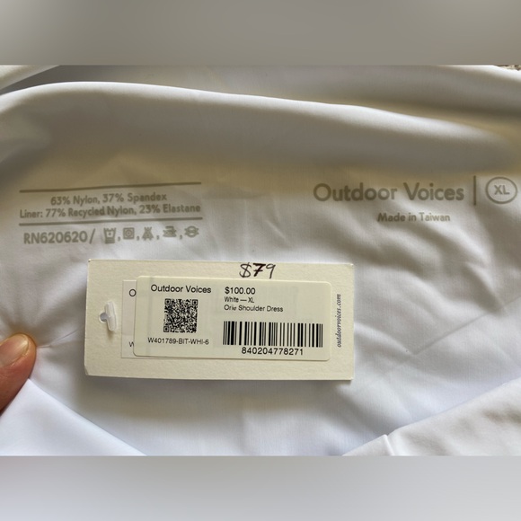 NWT Outdoor Voices One Shoulder Dress, white. Built in shorts, interior pockets - Picture 4 of 5